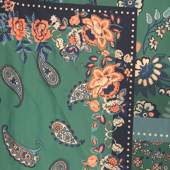 NWT! Large Floral Patchwork Flare Pants - Picture 9 of 11